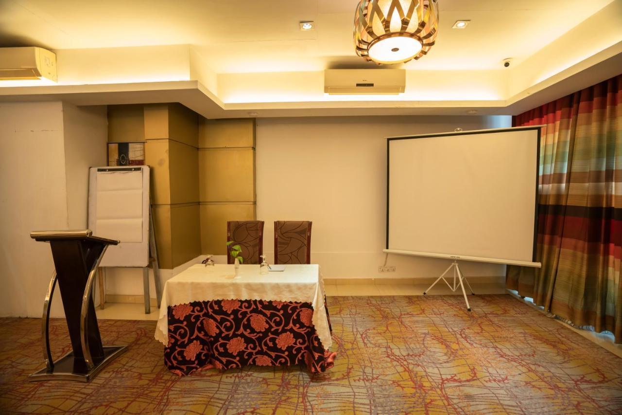 Hotel Bengal Canary Park Dhaka Exterior photo
